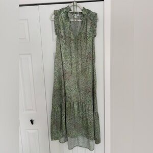 Chic Green Floral Maxi Dress